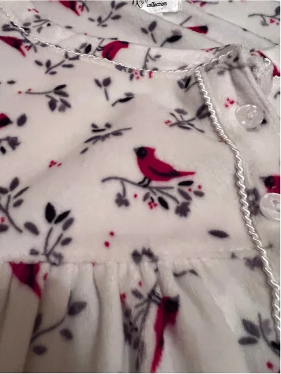 Aria 4X Micro Fleece Long Nightgown Red Cardinal Bird Print Cozy Cottage Soft - Picture 3 of 8